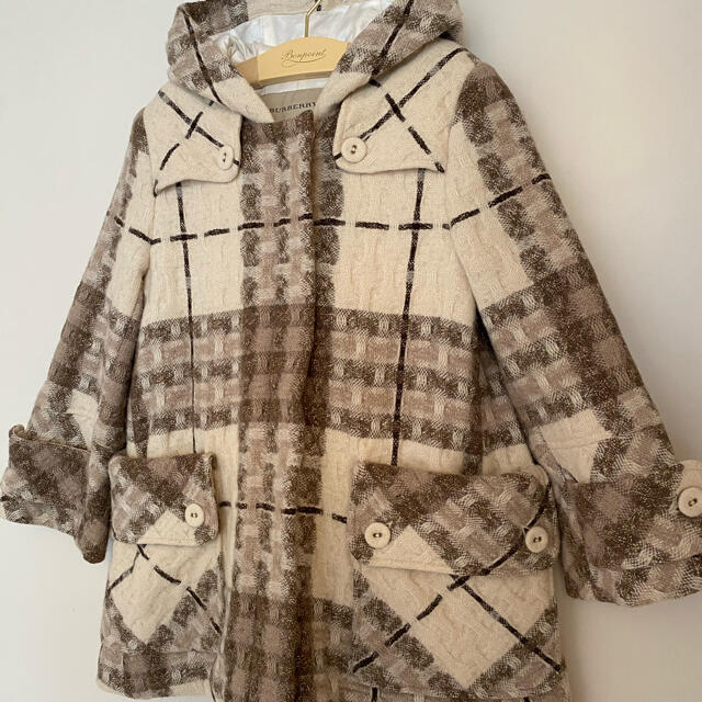 BURBERRY(バーバリー)の【専用出品】バーバリー　キッズ☆コート☆size6 キッズ/ベビー/マタニティのキッズ服女の子用(90cm~)(コート)の商品写真