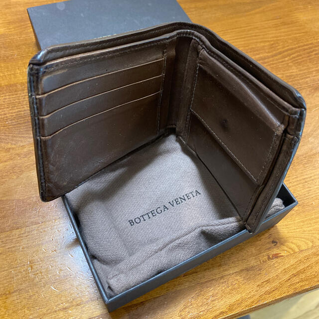Bottega Veneta(ボッテガヴェネタ)のボッテガべネタ　メンズ　財布　箱&袋付き メンズのファッション小物(折り財布)の商品写真