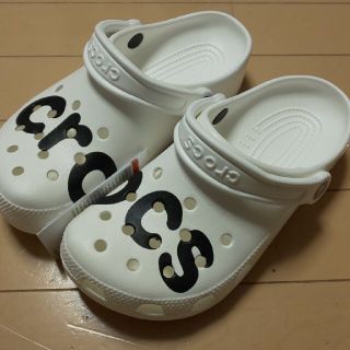 クロックス(crocs)の crocs サンダル 白 27(サンダル)