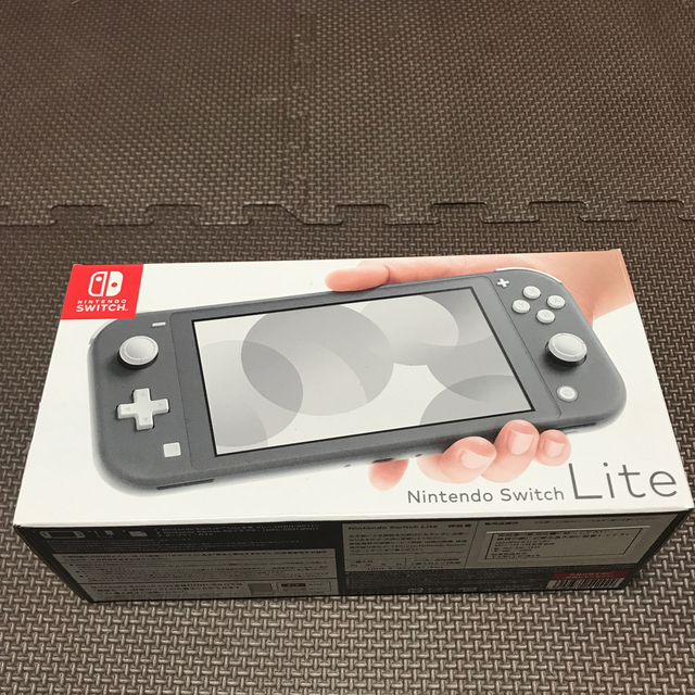 Nintendo Switch Light グレー