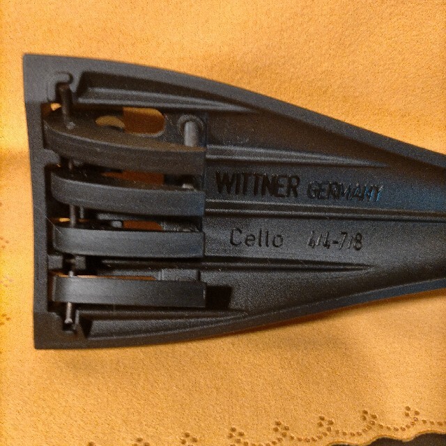 チェロ用テールピース  中古品 楽器の弦楽器(チェロ)の商品写真