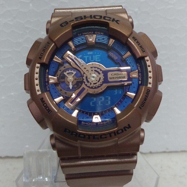 G-SHOCK(ジーショック)のG-shock  GMA-S110GD  ブルー×ゴールド メンズの時計(腕時計(デジタル))の商品写真