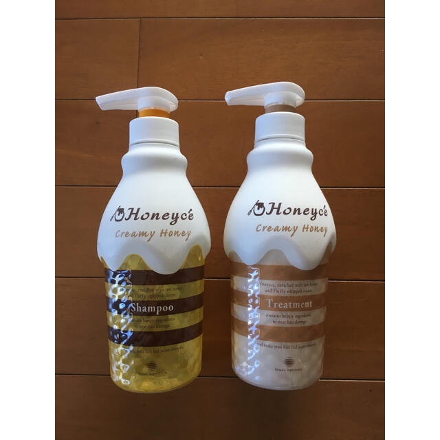 Honeyce'(ハニーチェ)のハニーチェ クリーミーハニー シャンプー&トリートメント  コスメ/美容のヘアケア/スタイリング(シャンプー/コンディショナーセット)の商品写真