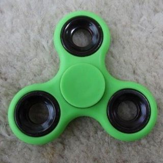 ハンドスピナー hand spinner　グリーン　緑　新品　箱付　送料無料(その他)