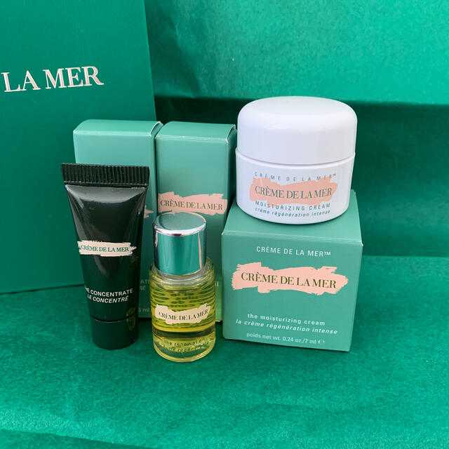 DE LA MER(ドゥラメール)の【ドゥ・ラ・メール】未開封・未使用スキンケアセット コスメ/美容のキット/セット(サンプル/トライアルキット)の商品写真