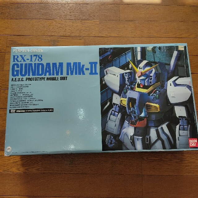 100％安い BANDAI PG 1/60 RX-178 ガンダムMk-II（エゥーゴ仕様