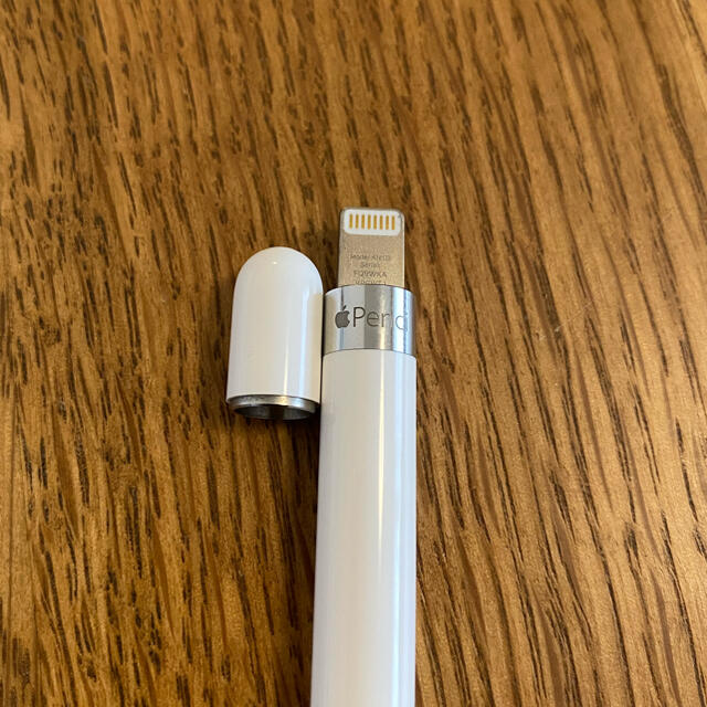 Apple(アップル)のApple pencil 第1世代  アップルペンシル スマホ/家電/カメラのPC/タブレット(タブレット)の商品写真