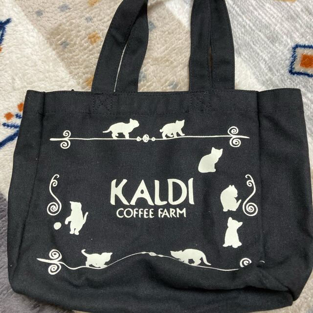 KALDI(カルディ)のカルディ　ネコの日バック　未使用 レディースのバッグ(トートバッグ)の商品写真