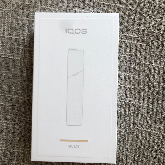 IQOS(アイコス)のiQOS3 マルチ ゴールド 新品未使用  メンズのファッション小物(タバコグッズ)の商品写真
