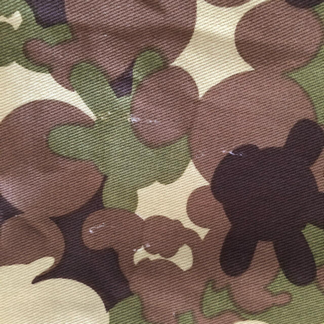 Disney(ディズニー)のミッキー柄生地　迷彩色　端切れ3枚 ハンドメイドの素材/材料(生地/糸)の商品写真