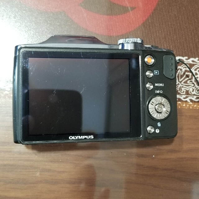 OLYMPUS(オリンパス)のOLYMPUS SZ-30MR 16MEGAPIXEL  スマホ/家電/カメラのカメラ(コンパクトデジタルカメラ)の商品写真