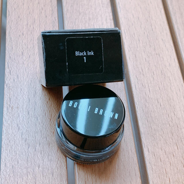 BOBBI BROWN(ボビイブラウン)の【新品未使用】BOBBI BROWN  アイライナー コスメ/美容のベースメイク/化粧品(アイライナー)の商品写真