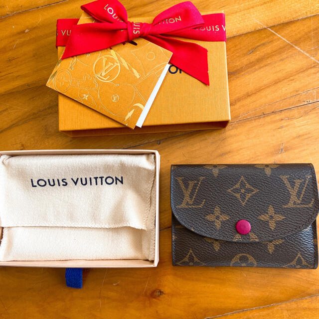 LOUIS VUITTON(ルイヴィトン)の3児のmama様専用【美品】ルイヴィトンコインケース レディースのファッション小物(コインケース)の商品写真