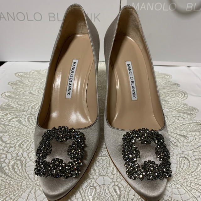 MANOLO BLAHNIK - Manolo Blahnik マノロブラニク ハンギシ 9cm サイズ37.5