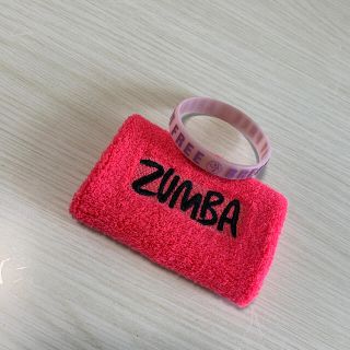 ズンバ(Zumba)のZUMBAリストバンド、ブレスレットセット(趣味/スポーツ)