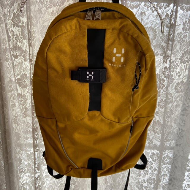 Haglofs(ホグロフス)のHAGLOFS リュック　イエロー スポーツ/アウトドアのアウトドア(登山用品)の商品写真