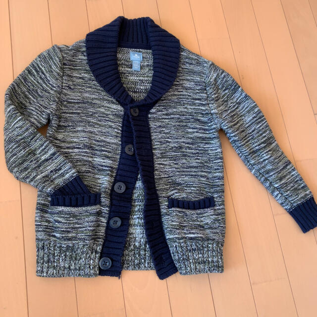 babyGAP(ベビーギャップ)のGAP 子供服 カーディガン 110 キッズ/ベビー/マタニティのキッズ服男の子用(90cm~)(カーディガン)の商品写真