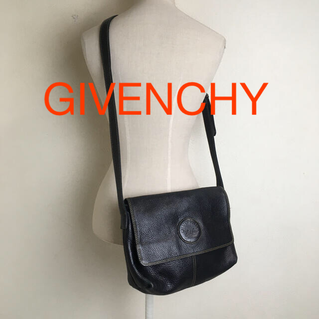 GIVENCHY(ジバンシィ)のGIVENCHY ジバンシー 黒革 レザーショルダーバッグ レディースのバッグ(ショルダーバッグ)の商品写真