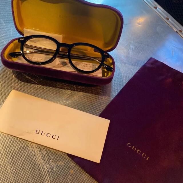 Gucci(グッチ)のGUCCI 黒縁メガネ メンズのファッション小物(サングラス/メガネ)の商品写真