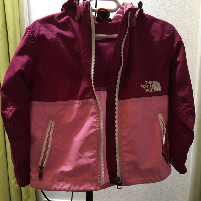 THE NORTH FACE(ザノースフェイス)の中古　THE NORTH FACE コンパクトジャケットKIDS　100 キッズ/ベビー/マタニティのキッズ服男の子用(90cm~)(ジャケット/上着)の商品写真