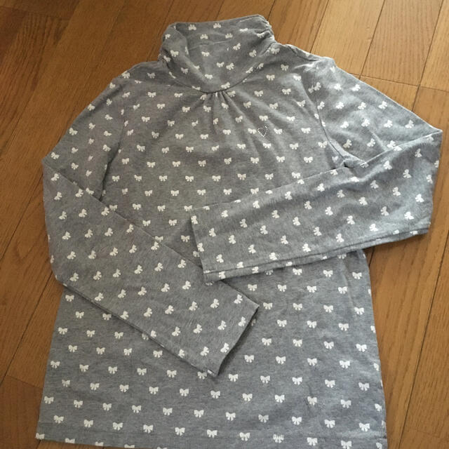 GAP(ギャップ)のGAP 長袖カットソー　女児　150 キッズ/ベビー/マタニティのキッズ服女の子用(90cm~)(Tシャツ/カットソー)の商品写真