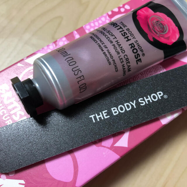 THE BODY SHOP(ザボディショップ)のザボディショップ　ハンドクリーム コスメ/美容のボディケア(ハンドクリーム)の商品写真