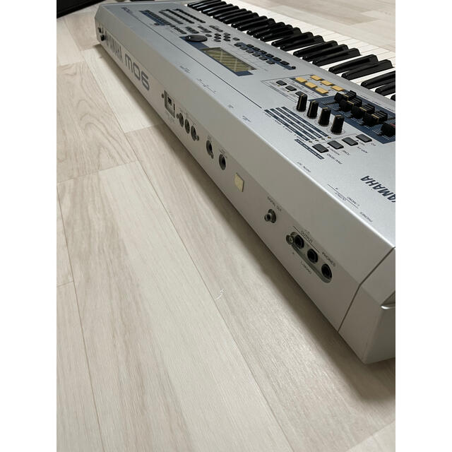 ヤマハ MO6 シンセサイザー 美品 YAMAHA