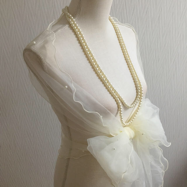 【新品】オーガンジー パール ショール レディースのフォーマル/ドレス(ミニドレス)の商品写真