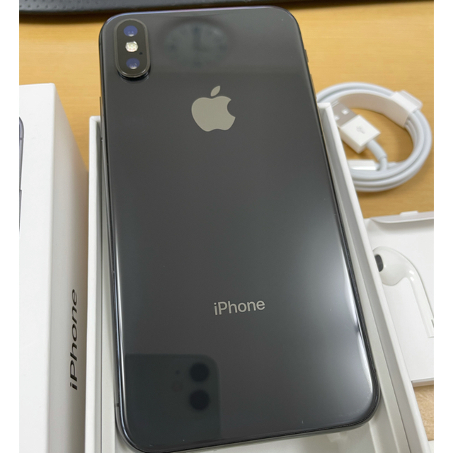 NTTdocomo(エヌティティドコモ)のdocomo iPhone X 64GB スペースグレー SIMロック解除済み スマホ/家電/カメラのスマートフォン/携帯電話(スマートフォン本体)の商品写真