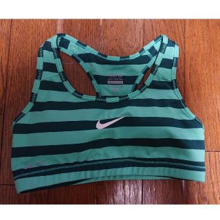 ナイキ(NIKE)のNIKE ナイキ スポーツブラ 美品 Ｓサイズ(ウェア)