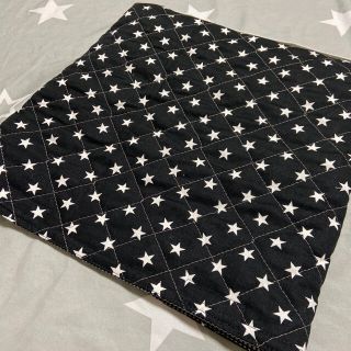 星柄　黒　防災頭巾カバー　ハンドメイド(外出用品)