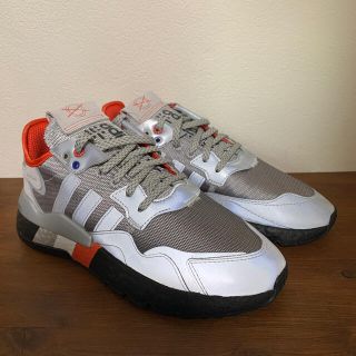 アディダス(adidas)のアディダス　ナイトジョガー　銀　新品　27㎝　箱付き(スニーカー)