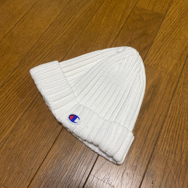 Champion(チャンピオン)の【美品】チャンピオン champion ニット帽 ビーニー　 メンズの帽子(ニット帽/ビーニー)の商品写真