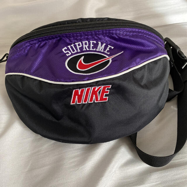 Supreme®/Nike® Shoulder Bag Purple