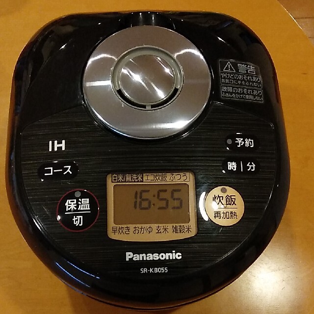 Panasonic(パナソニック)のパナソニックIH炊飯器3合炊き　ブラック スマホ/家電/カメラの調理家電(炊飯器)の商品写真