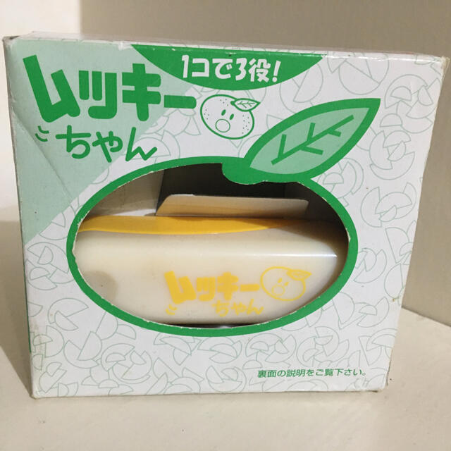 【未使用品】ムッキーちゃん　皮剥き器 インテリア/住まい/日用品のキッチン/食器(収納/キッチン雑貨)の商品写真