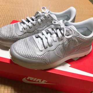 ナイキ(NIKE)のNIKEスニーカー(スニーカー)