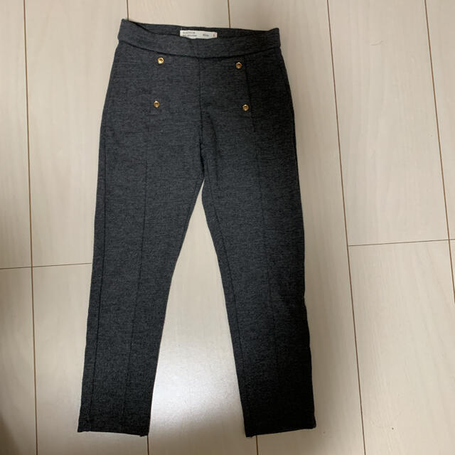 ZARA(ザラ)の【クーポンで1円！】ZARA girls スキニーパンツ　サイズ116cm キッズ/ベビー/マタニティのキッズ服女の子用(90cm~)(パンツ/スパッツ)の商品写真