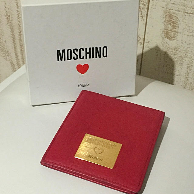 MOSCHINO(モスキーノ)の激かわ MOSCHINO 折りたたみ財布♡ レディースのファッション小物(財布)の商品写真