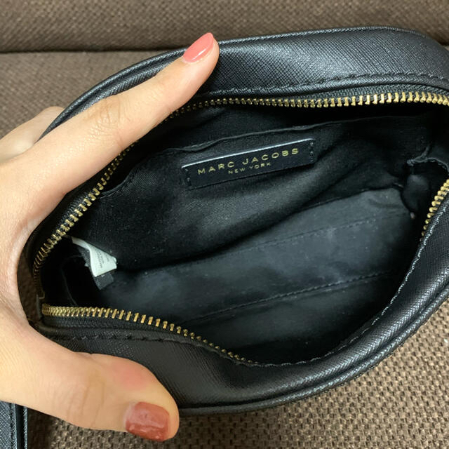 MARC JACOBS(マークジェイコブス)のマークジェイコブス　ショルダーバッグ　ハーフムーン レディースのバッグ(ショルダーバッグ)の商品写真