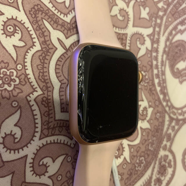 Apple(アップル)のApple Watch series5 レディースのファッション小物(腕時計)の商品写真