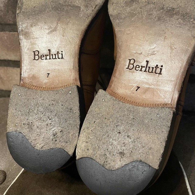 Berluti(ベルルッティ)の【美品】ベルルッティ ドレスシューズ Berluti  カリグラフィ メンズの靴/シューズ(ドレス/ビジネス)の商品写真