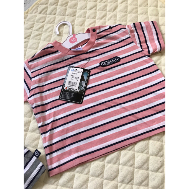 OUTDOOR(アウトドア)のoutdoor 子ども服　Tシャツ　新品未使用　タグ付き　2点セット キッズ/ベビー/マタニティのキッズ服男の子用(90cm~)(Tシャツ/カットソー)の商品写真