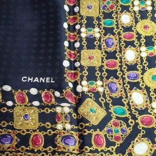 シャネル(CHANEL)のCHANELヴィンテージシルクスカーフ(バンダナ/スカーフ)