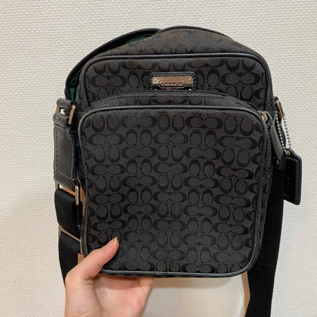 COACH(コーチ)の値下げしました！美品　コーチ　coach ショルダーバッグ レディースのバッグ(ショルダーバッグ)の商品写真