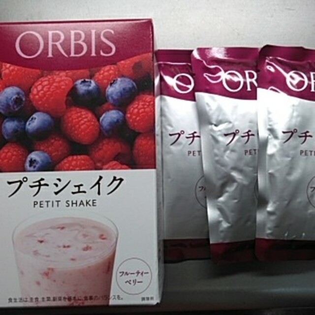 ORBIS(オルビス)のオルビス★プチシェイク★フルーティーベリー4袋 食品/飲料/酒の加工食品(レトルト食品)の商品写真