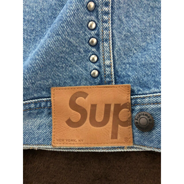 Supreme(シュプリーム)のSupreme Studded Denim デニムジャケット スタッズ M メンズのジャケット/アウター(Gジャン/デニムジャケット)の商品写真