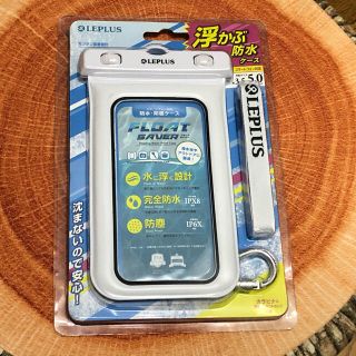 スマホ　浮かぶ　防水ケース(モバイルケース/カバー)