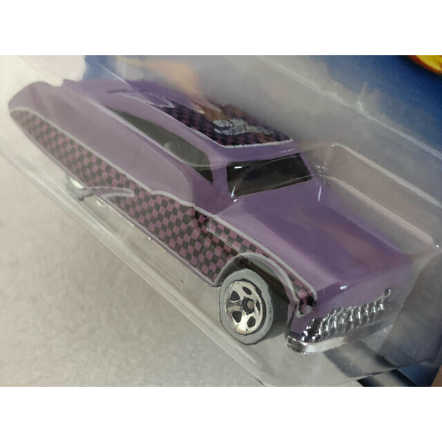 Purple Passion//クーガー1968/ホットウィール2台セット エンタメ/ホビーのおもちゃ/ぬいぐるみ(ミニカー)の商品写真
