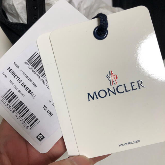 MONCLER(モンクレール)の【black】moncler モンクレール  ベースボールキャップ メンズの帽子(キャップ)の商品写真